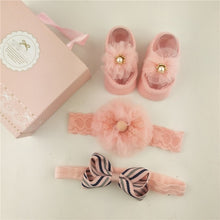 Load image into Gallery viewer, Newborn Baby Girls Headband Bow Flowers Cloth Hair Bands Hair Accessories  Gift Boxes Three-piece Suit