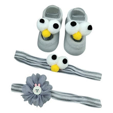Load image into Gallery viewer, Newborn Baby Girls Headband Bow Flowers Cloth Hair Bands Hair Accessories  Gift Boxes Three-piece Suit