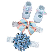 Load image into Gallery viewer, Newborn Baby Girls Headband Bow Flowers Cloth Hair Bands Hair Accessories  Gift Boxes Three-piece Suit